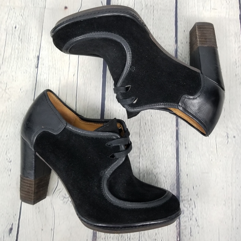 NAYA | Mindy suede lace up heeled oxford shoe